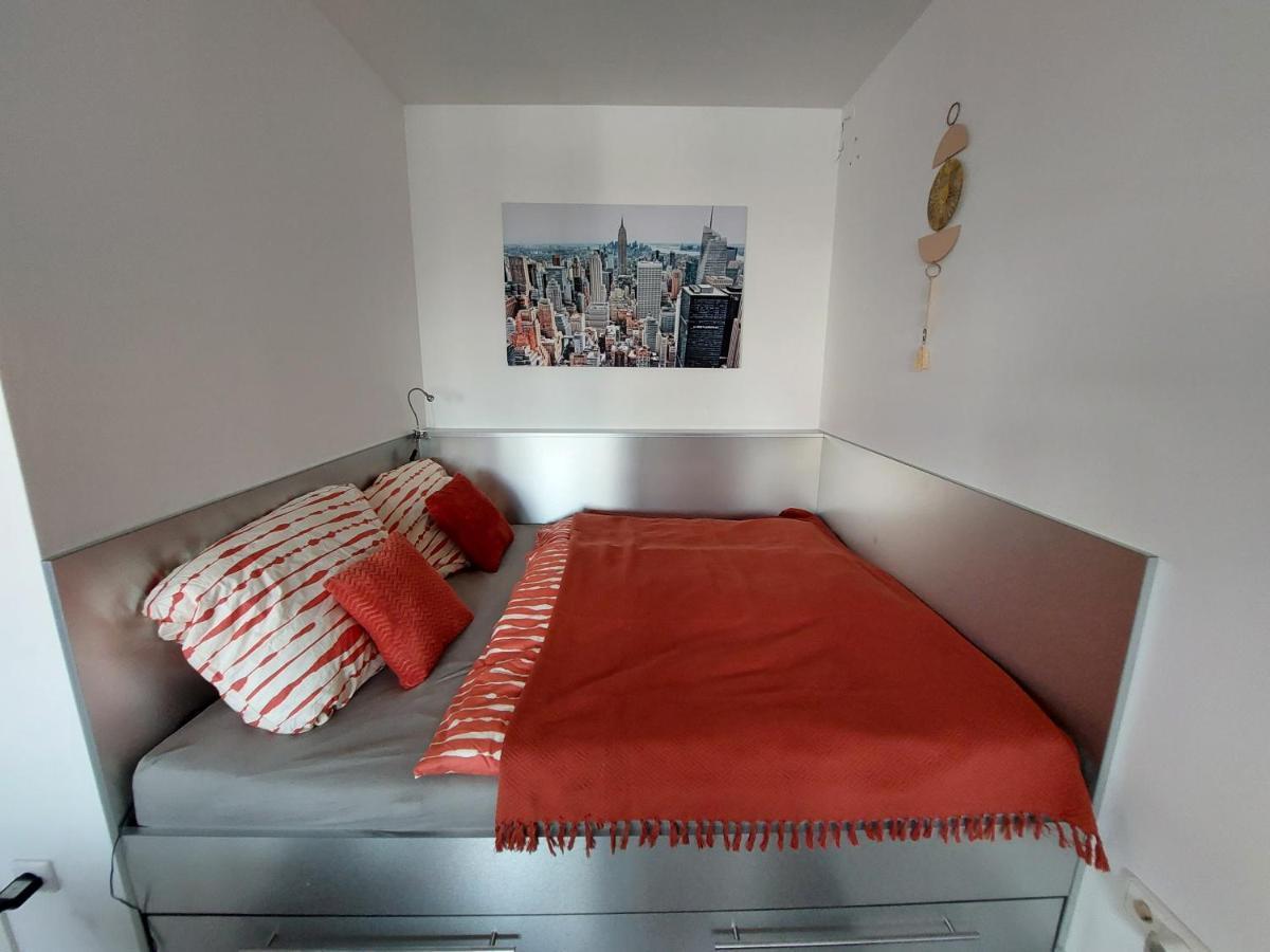 Tower Apartment With Private Terrace Next To Uno ウィーン エクステリア 写真
