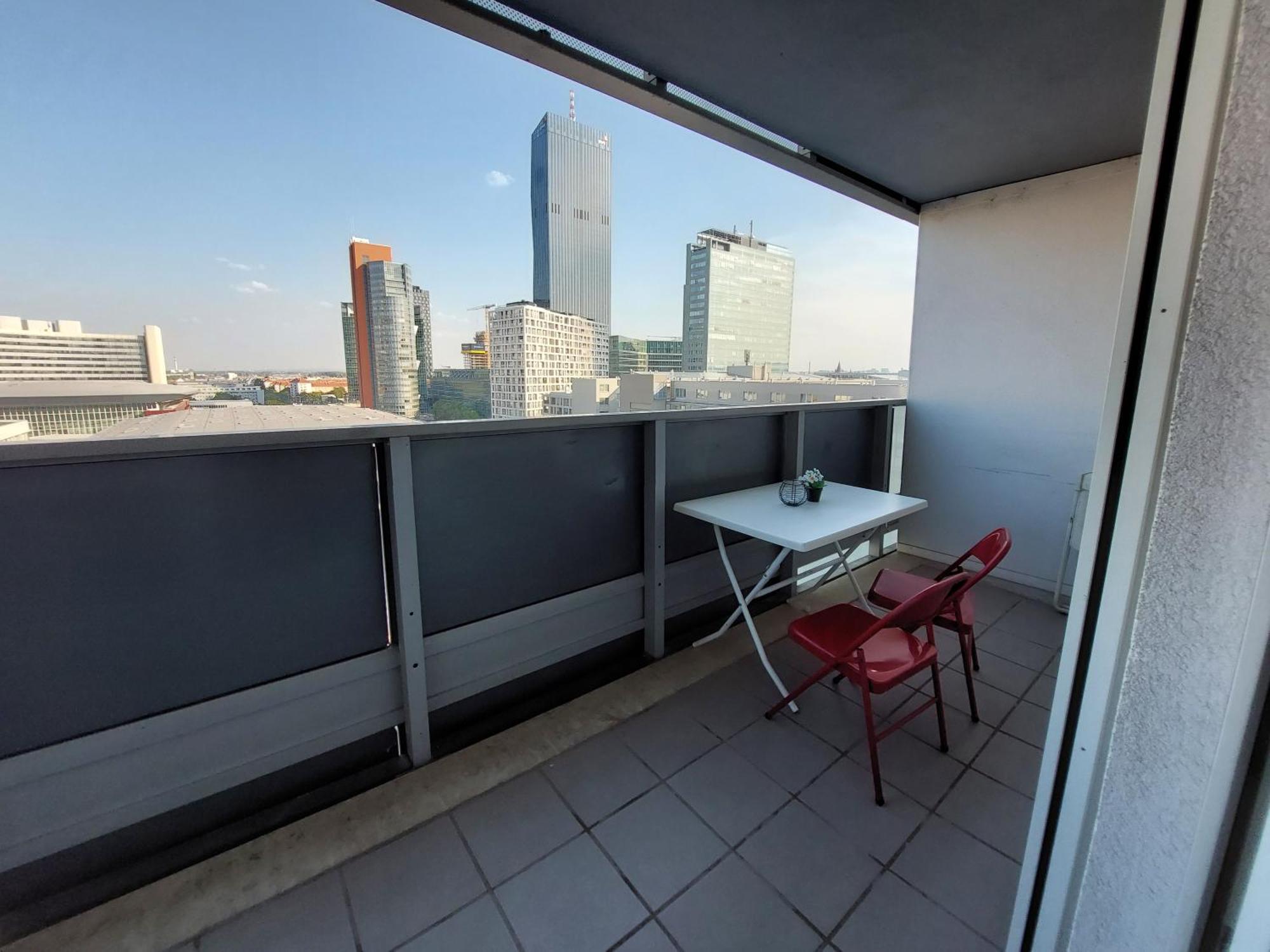 Tower Apartment With Private Terrace Next To Uno ウィーン エクステリア 写真